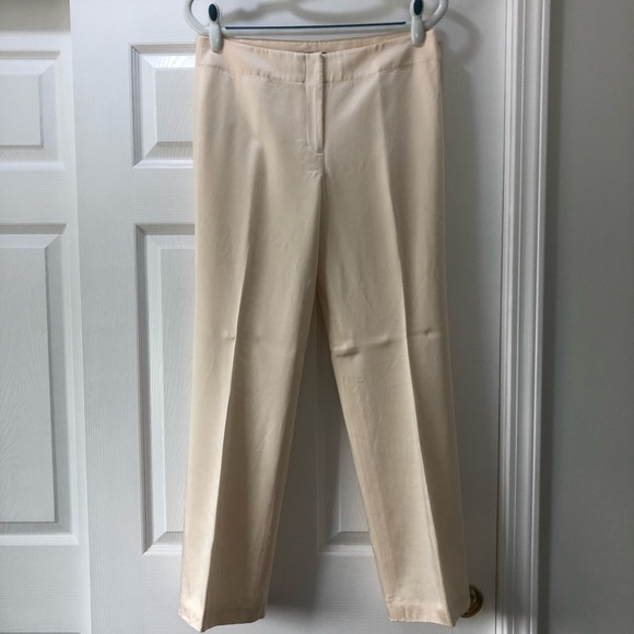 Ann Taylor cream trouser - Picture 2 of 6